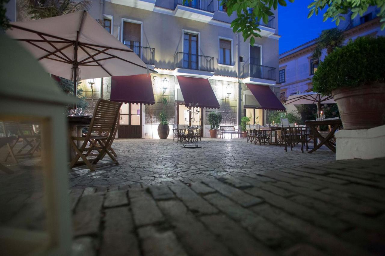 Hotel Victoria Maiorino Cava deʼ Tirreni Zewnętrze zdjęcie